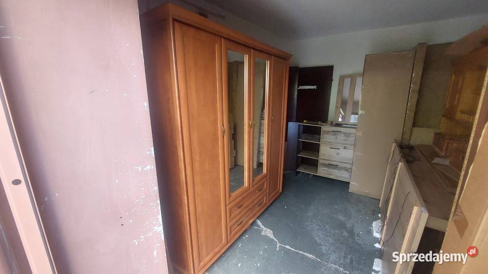 Duża szafa ubraniowa 4d2s Poznań