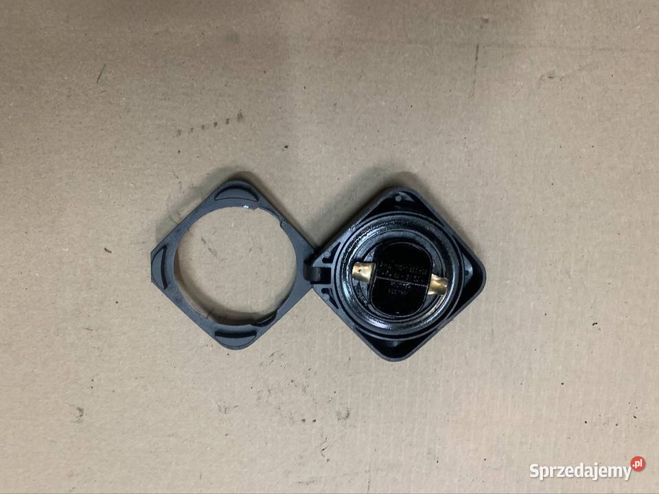 7500568 Korek wlewu oleju bmw 3 e46 lift 5 e39 osobowe Szczecin