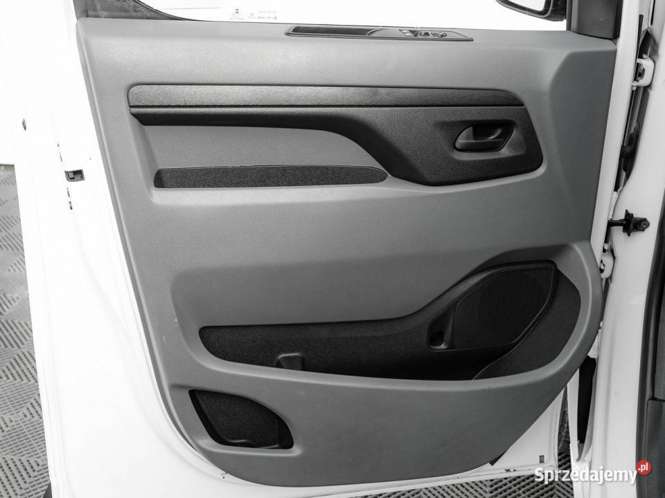 Toyota ProAce WD1537PKombi 20 D4D Long 9os Czcof system Start-Stop Gdańsk