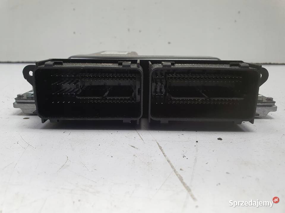 Volvo XC60 II 20 T6 STEROWNIK SILNIKA komputer osobowe Rudka