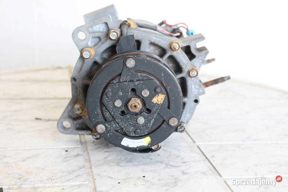 CADILLAC SEVILLE STS 46 SPRĘŻARKA KLIMATYZACJI osobowe Prochowice sprzedam