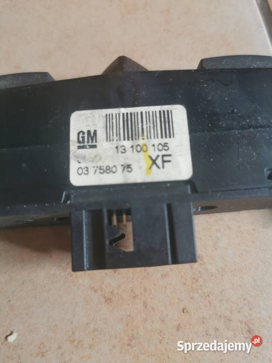 OPEL ZAFIRA B PRZEŁĄCZNIK AWARYJNYCH 03758075 Margonin