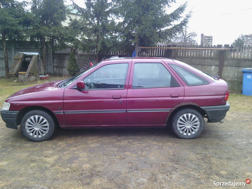 Ford Escort CLX 18 Escort świętokrzyskie Słopiec
