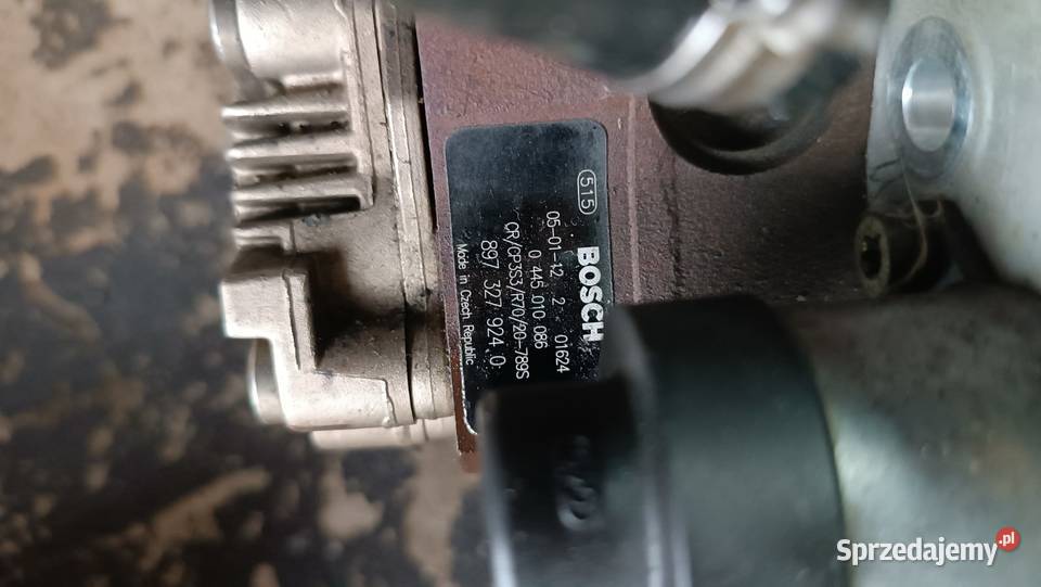 Pompa wtryskowa Opel 17cdti 0445010086
