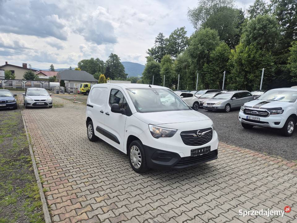 2020 Opel Combo 135 15d 76 Zadbany Bezwypadek Bujaków