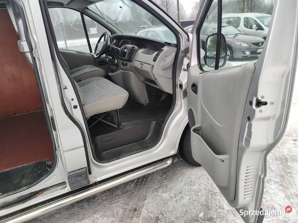 Renault Trafic 2010 r nieuszkodzony