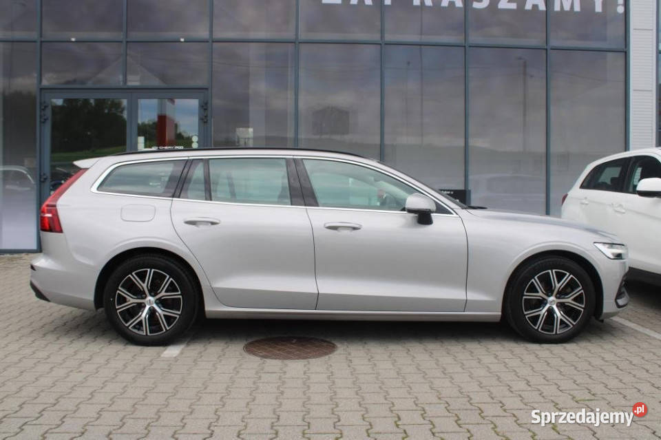 Volvo V60 2023r Fv23 Kamera FullLED HAK CarPLAY Bielsko-Biała