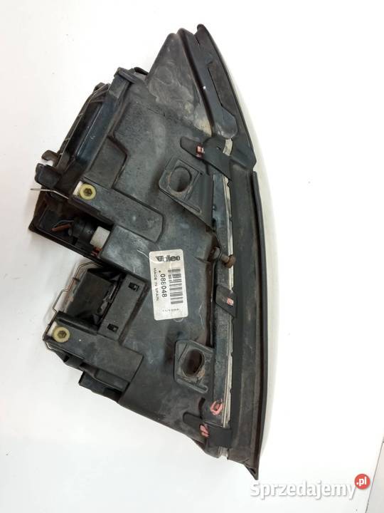 LAMPA PRZÓD LEWA EU 088048 Audi A4 II 20002006