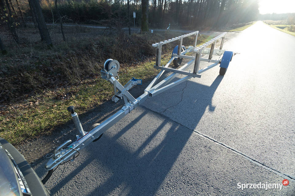 Wynajem przyczepki podłodźiowej Katamaran ponton Rzeszów