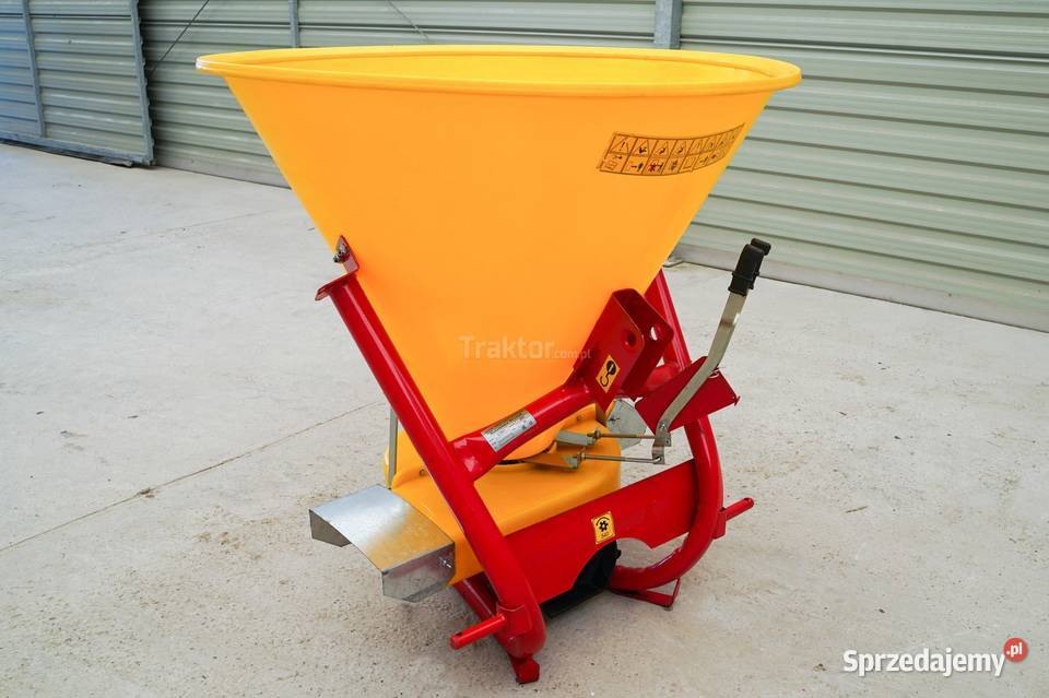 Rozsiewacz sadowniczy z przystawką S300 Strumyk Tajęcina
