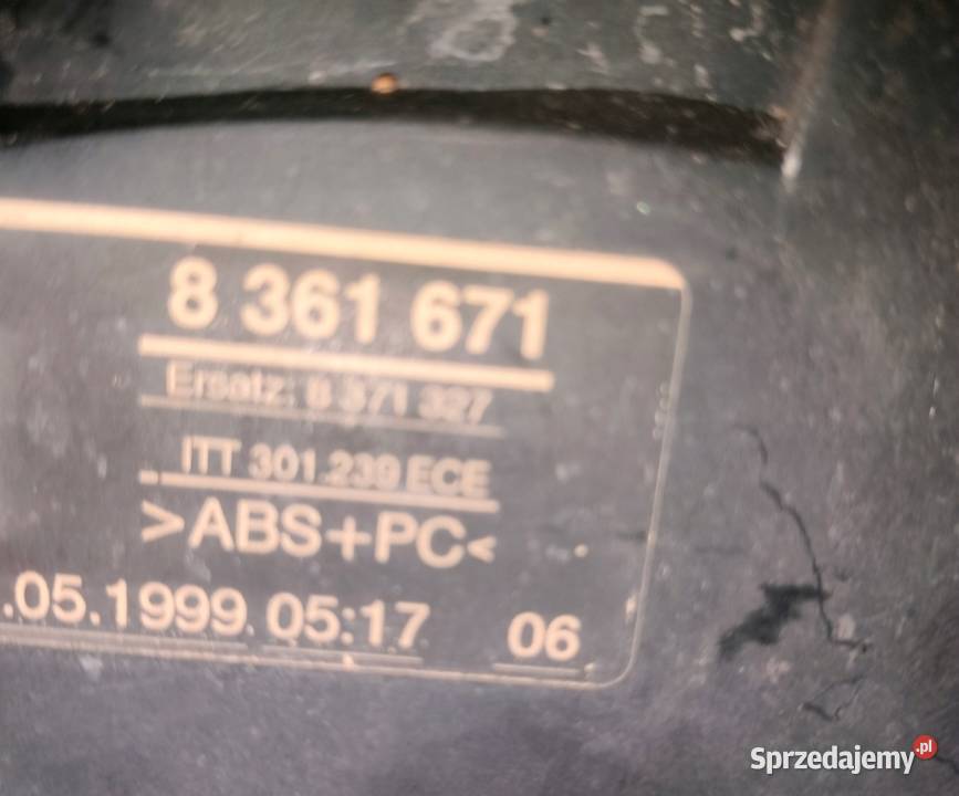 BMW 5 E39 Touring LAMPA TYŁ LEWA 8361671 Liniewo