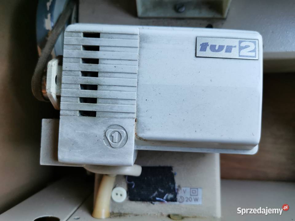 Maszyna do szycia Tur 2 Z wyposażeniem Grodzisk Wielkopolski