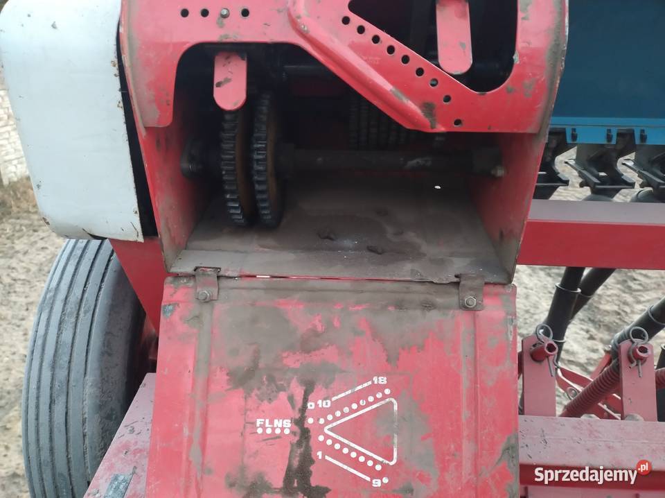 Siewnik Isaria 6050 agregat siewny 25m Złoczew
