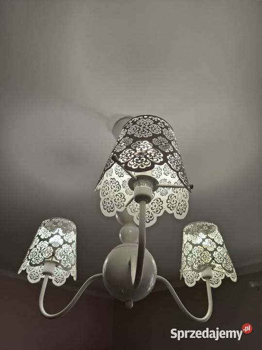 Zestaw drewnianych białych mebli podkarpackie Strażów