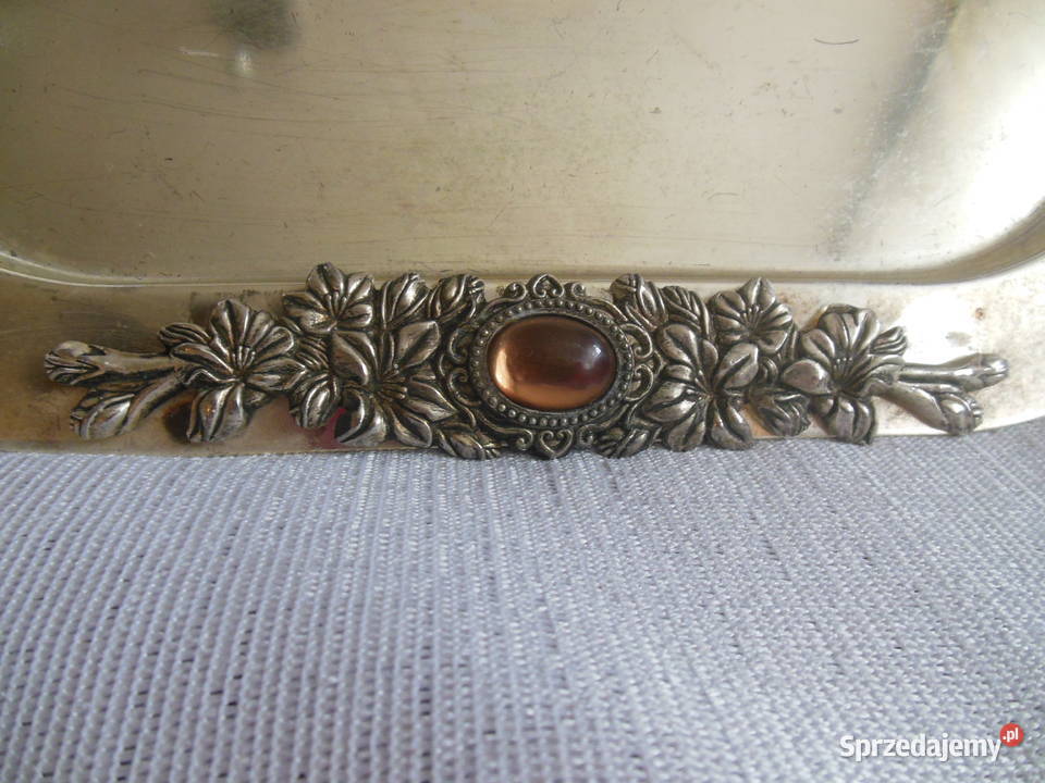 Taca owalna metalowa zdobiona Kielce