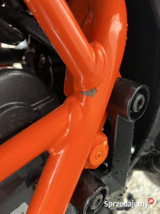 KTM duke 125 2023 NISKI PRZEBIEG czterosuwowy KTM Ropczyce sprzedam