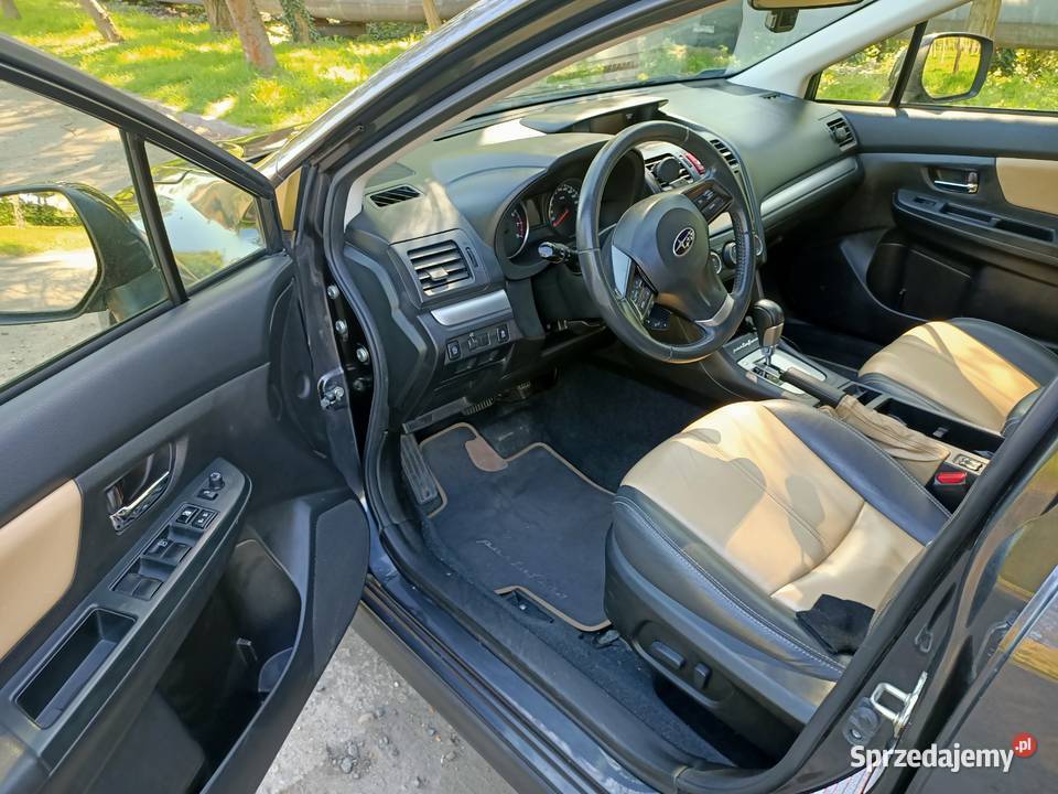 Subaru XV 20 eleganckie wnętrze w wersji Śrem