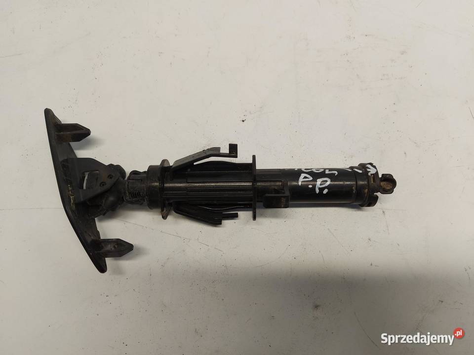 VW Arteon 3G8 2018r DYSZE SPRYSKIWACZY PRAWY