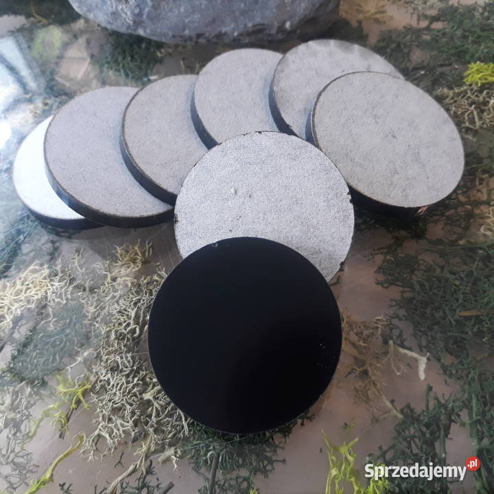 Kólka z czarnej plexy 43 mm gr 5 mm Warszawa