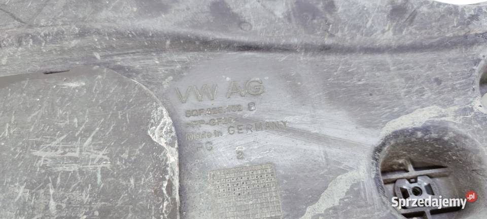 OSŁONA PODWOZIA PRAWY TYŁ AUDI Q3 F3 5QF825202B Przystajń