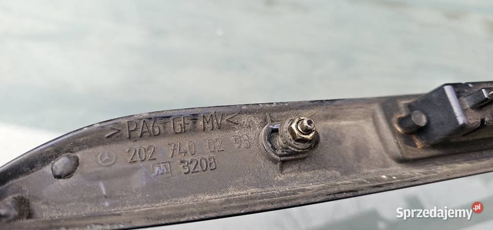 Blenda klapy tył mercedes w202 lift 2027400293