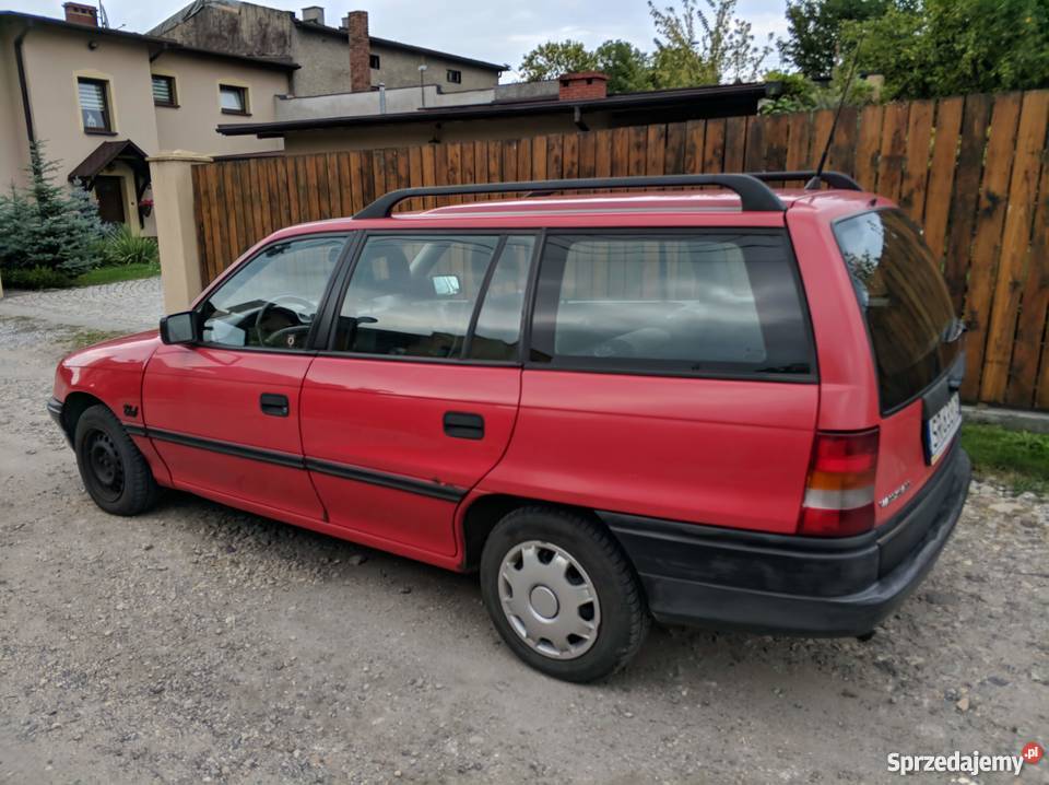 Opel Astra F 14 kombi club Rybnik