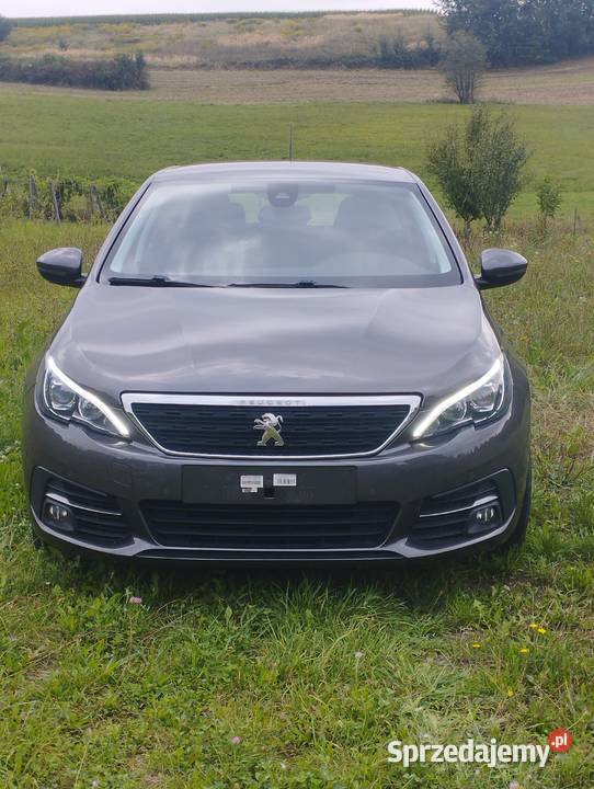 Peugeot 308 T9 kombi HDi 2018r Automat EAT8