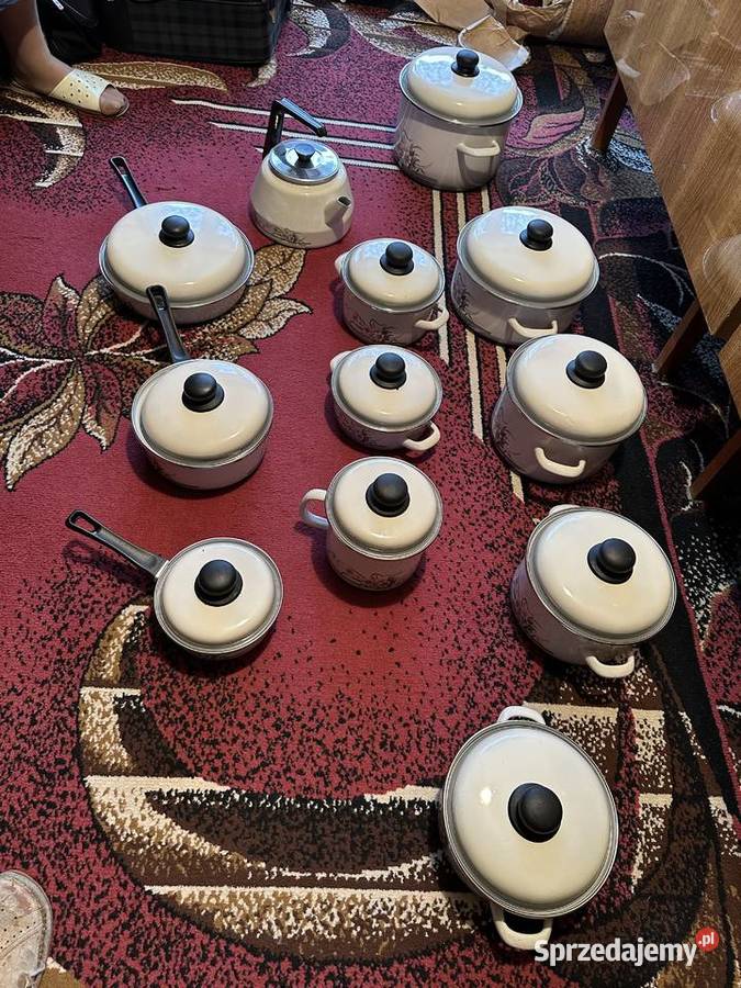 kpl garnków emaliowanych nowy PRL Łęczyca