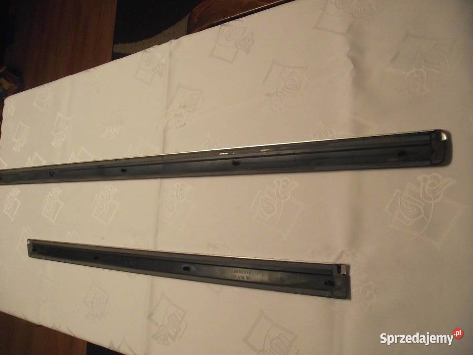 Vw Passat B5 Listwa drzwi lewych Chrom Rok produkcji 2002 Wrocław