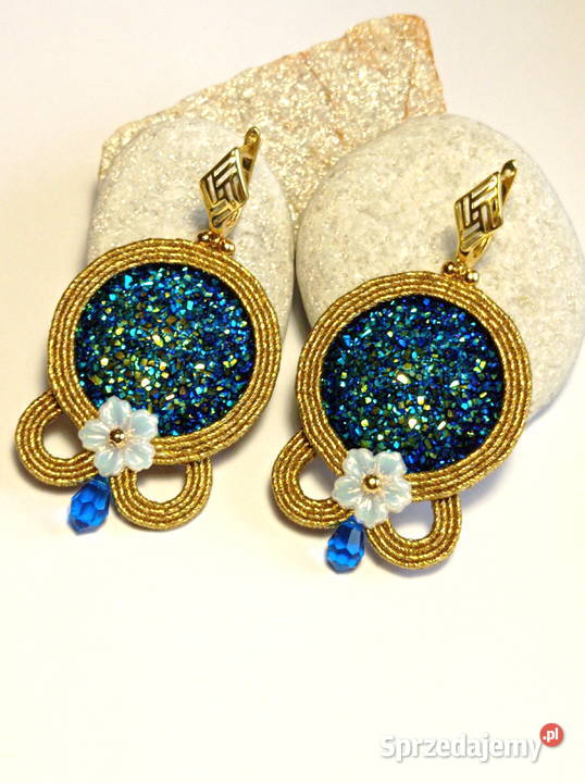 KOLCZYKI OKRĄGŁE ZŁOTE Z KWIATKIEM SUTASZ Kolczyki mazowieckie