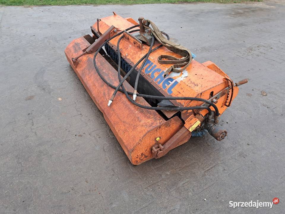 Zamiatarka Tuchel z pojemnikiem 2 m Piecewo