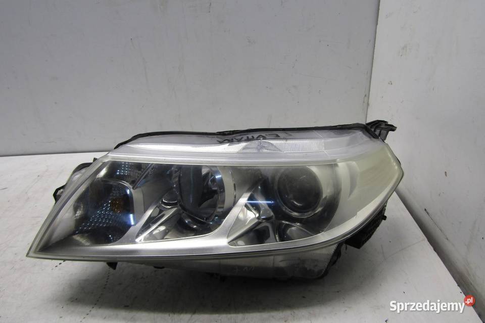 LAMPA LEWA PRZEDNIA PRZÓD SUZUKI VITARA III 15 osobowe
