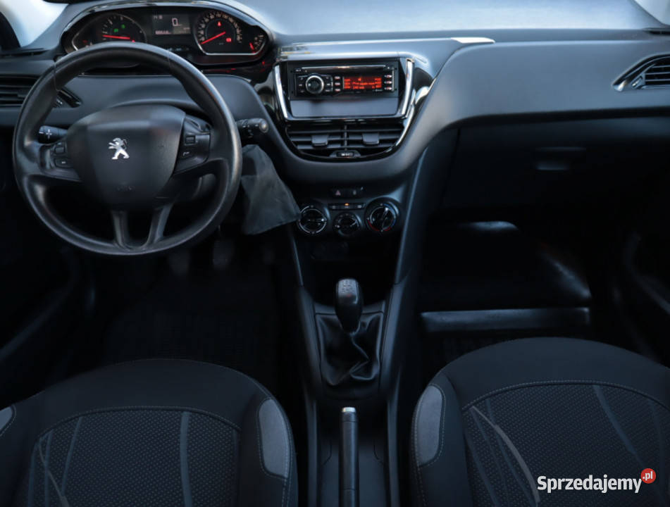 Peugeot 208 16 eHDi manualna