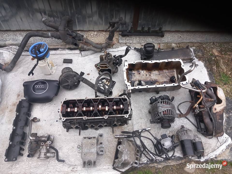 Audi a3 8l fl 5 d tapicerki 4 dostawcze Krosno sprzedam