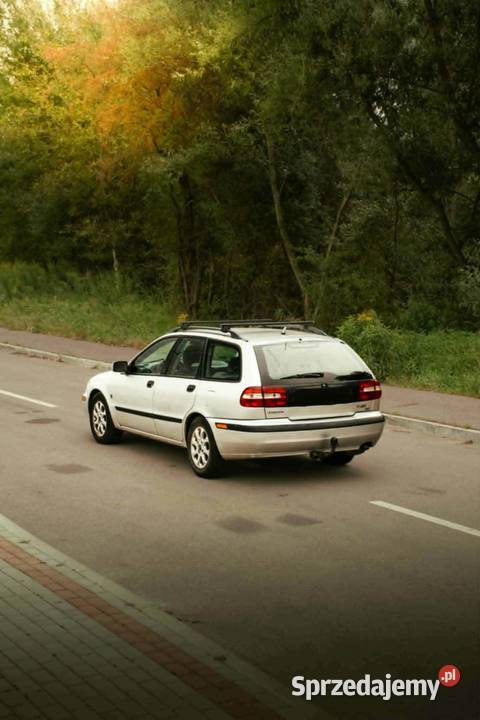 2001 Volvo V40 podkarpackie Markowa