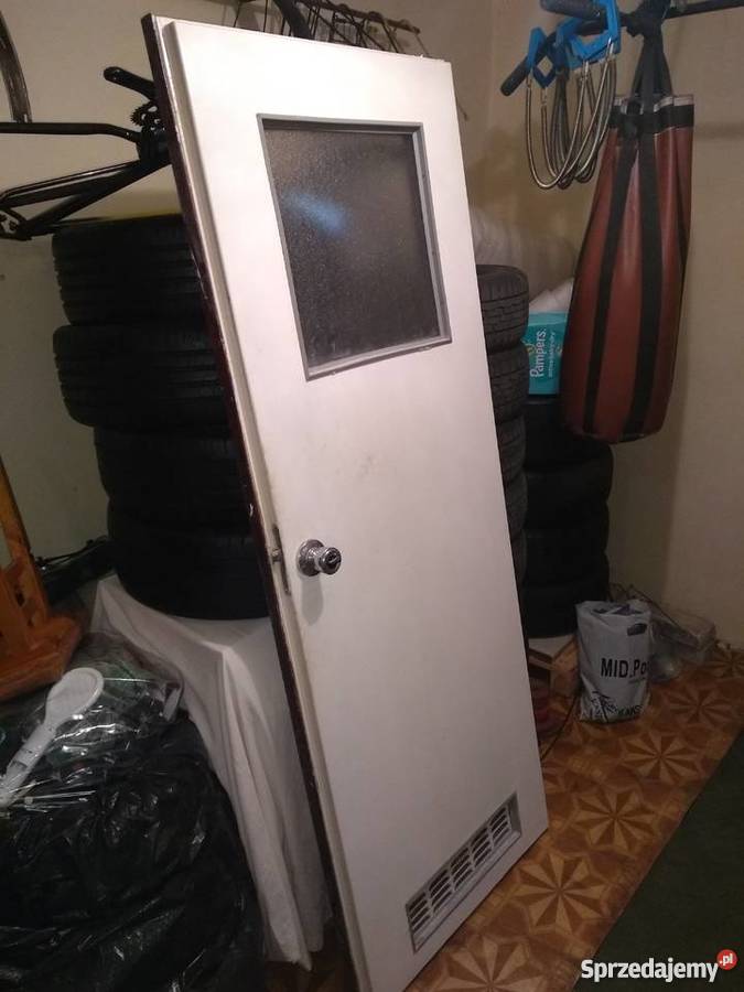 Sprzedam drzwi łazienkowe Akcesoria łazienkowe Ostrowiec Świętokrzyski