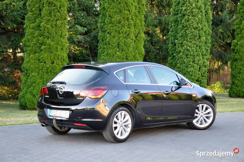 Opel Astra 16T180SkóryGrzane Fotele2xParktronikI 180KM Ostrów Mazowiecka sprzedam