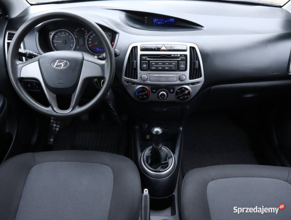 Hyundai i20 12 ESP Piaseczno sprzedam