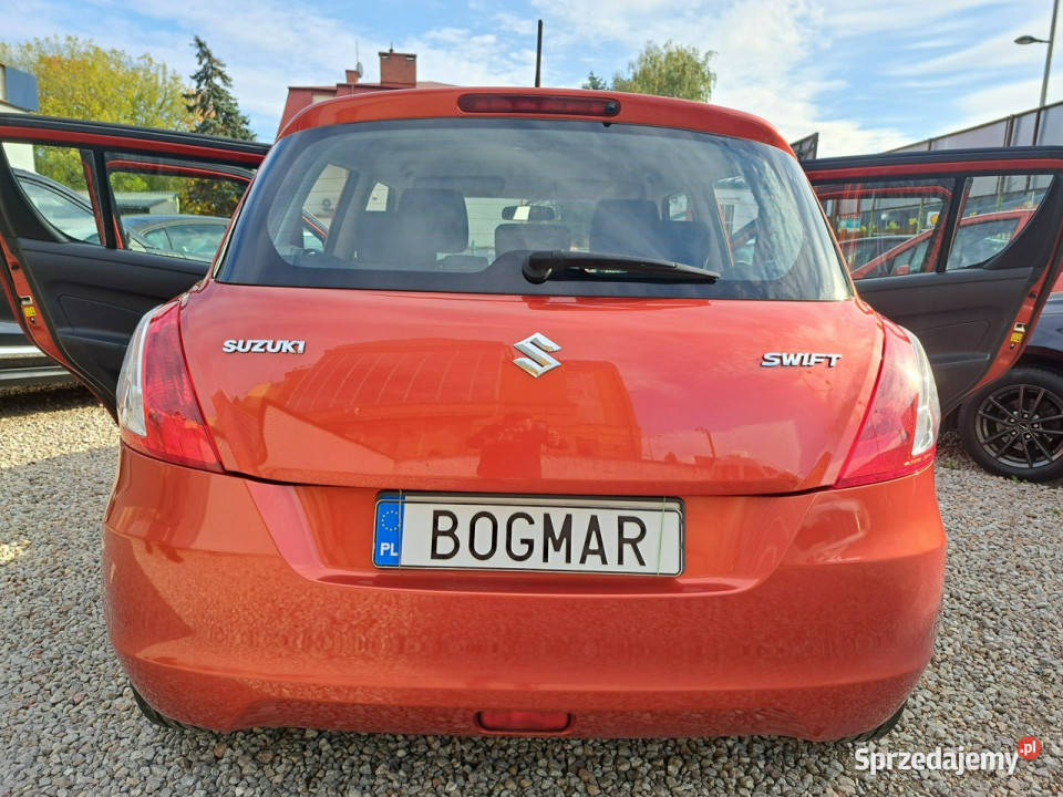Suzuki Swift 1213 5 drzwi SALON POLSKA wzorowy manualna Warszawa sprzedam