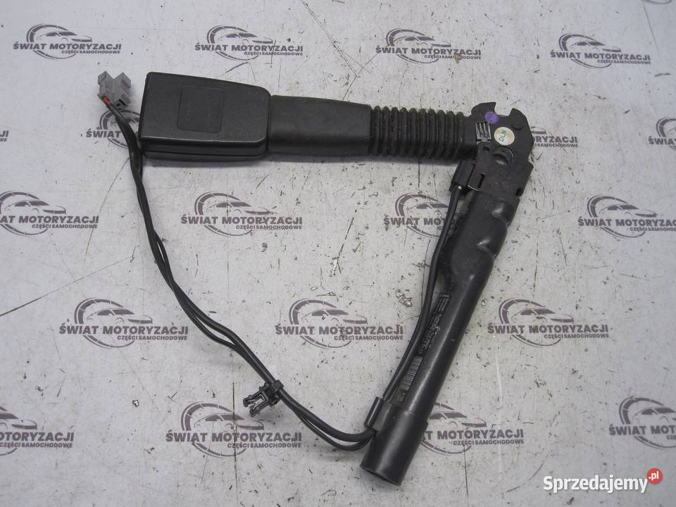 BMW E90 LIFT napinacz pasa lewy przód 7213563 Pasy bezpieczeństwa Kielce