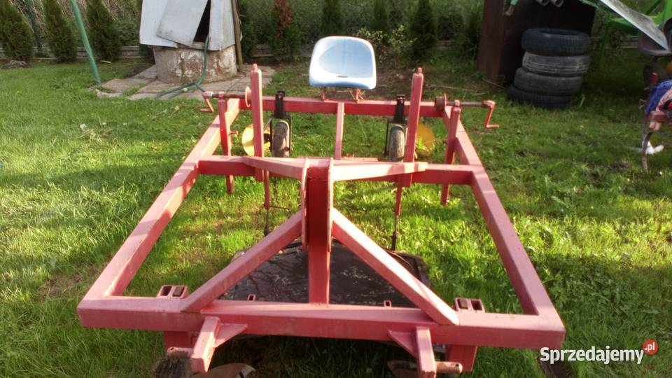 Maszyna do rozkładania folii agrowlokniny Zwoleń