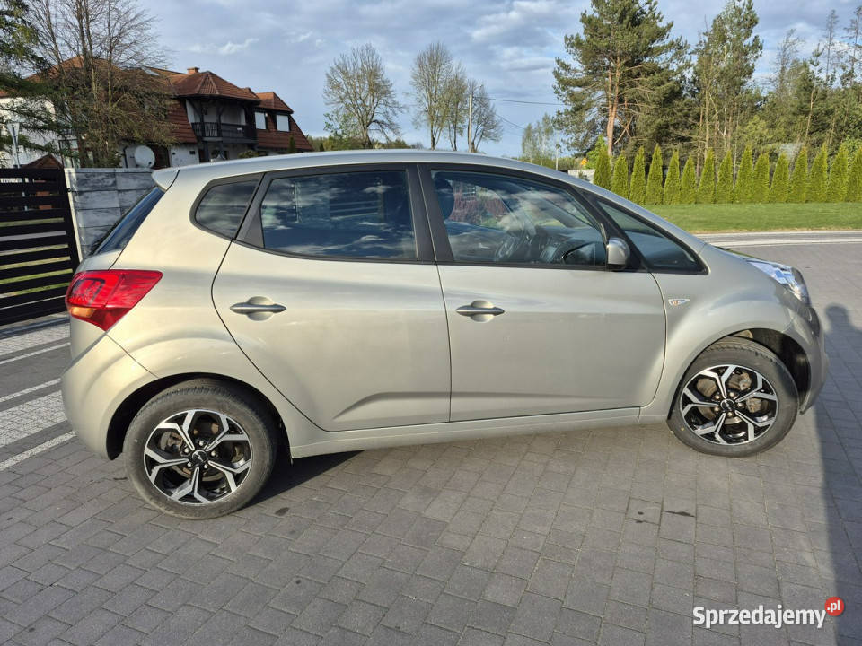 Kia Venga kamera xenon navigacja LIFT bez kamera cofania Drelów