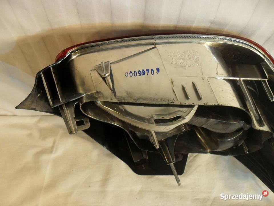 Citroen DS3 lampa lewa tylna tył osobowe sprzedam