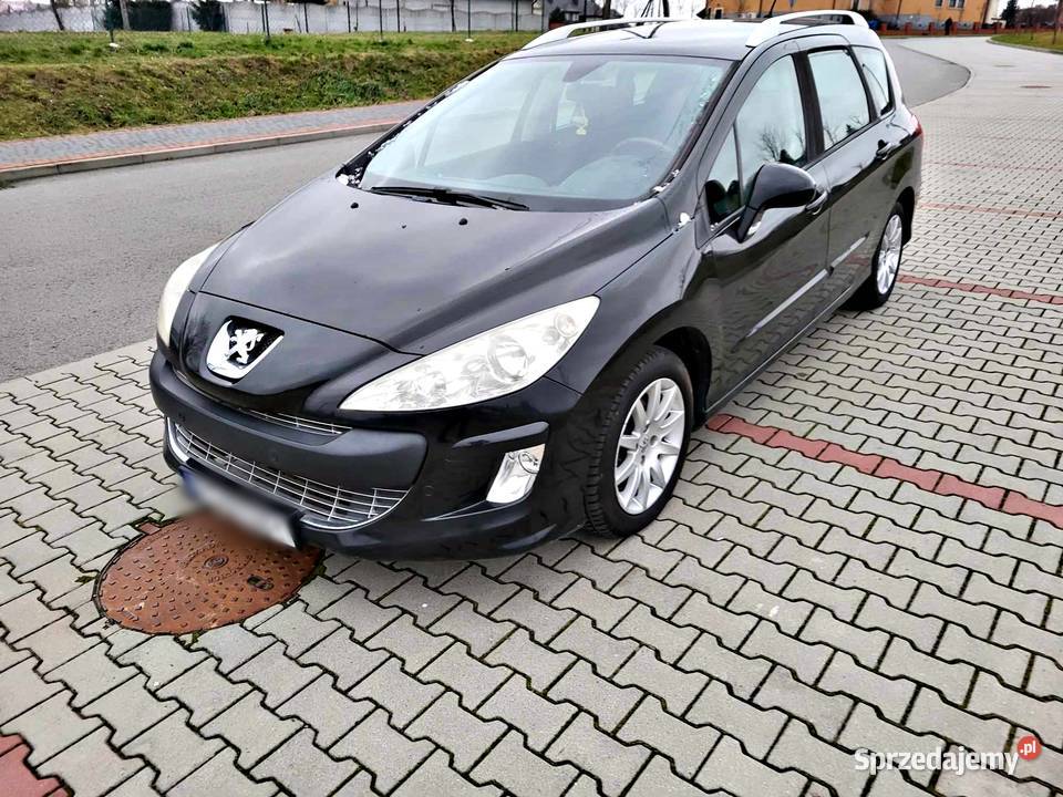 Peugeot 308 SW bogate wyposażenie 16 benzyna elektryczne szyby sprzedam