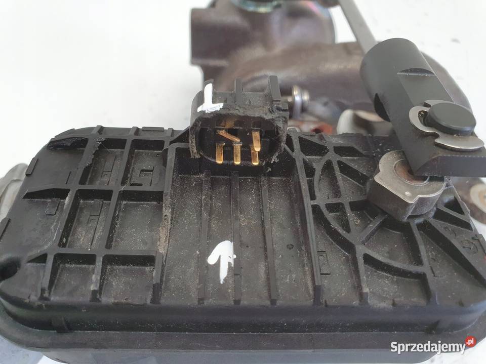 TURBOSPRĘŻARKA VW Passat B8 14 TSI 04E145715M Chełm