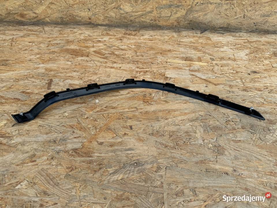 Listwa kratki zderzaka przód prawa lewa Toyota Sieraków