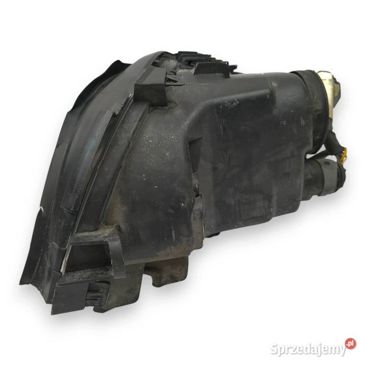 LAMPA PRAWA Volvo S60 I V70 II XC70 LIFT prawy Chełm sprzedam