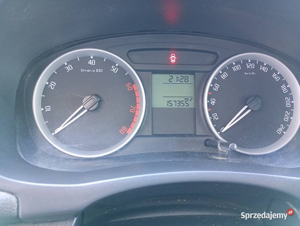 Skoda Fabia 14 Mpi 157000 niebieski Fabia Bielsk Podlaski