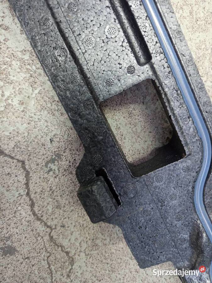 Absorber zderzaka przedniego Touran 15 roku osobowe