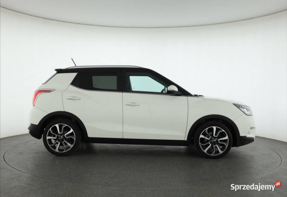 SsangYong Tivoli 16 eXDi Piaseczno